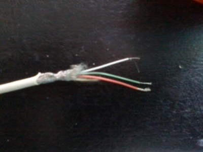 lawaai salon thee wat doen deze kabels? - Forum - Circuits Online