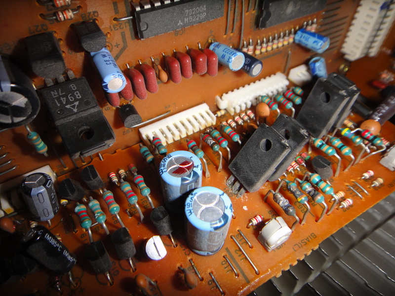 Rook uit Kenwood KRV86R Forum Circuits Online