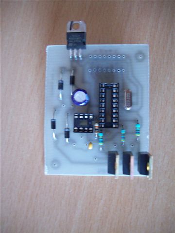 http://www.uploadarchief.net/files/download/100_2914.jpg