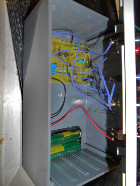 http://www.uploadarchief.net/files/download/capaciteitsmeter%20%28zelfbouw%29.jpg