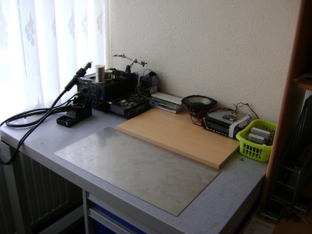 http://www.uploadarchief.net/files/download/dsc00399klein.jpg