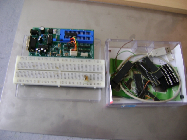 http://www.uploadarchief.net/files/download/dsc00405klein.jpg