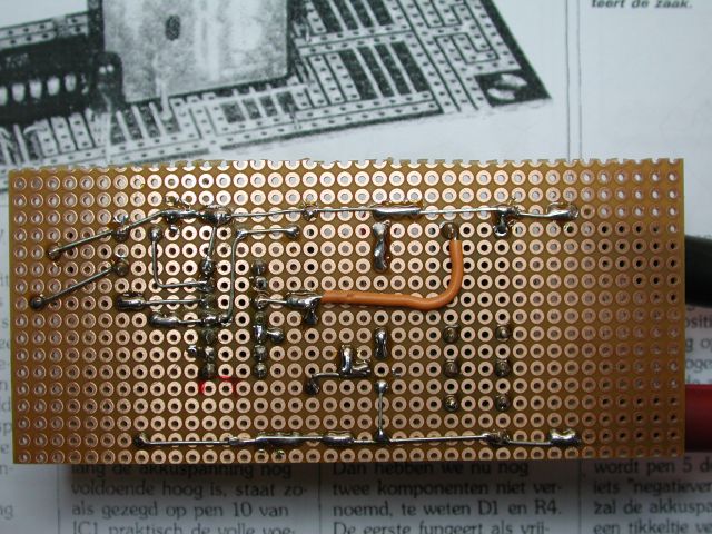 http://www.uploadarchief.net/files/download/dscn0007.jpg