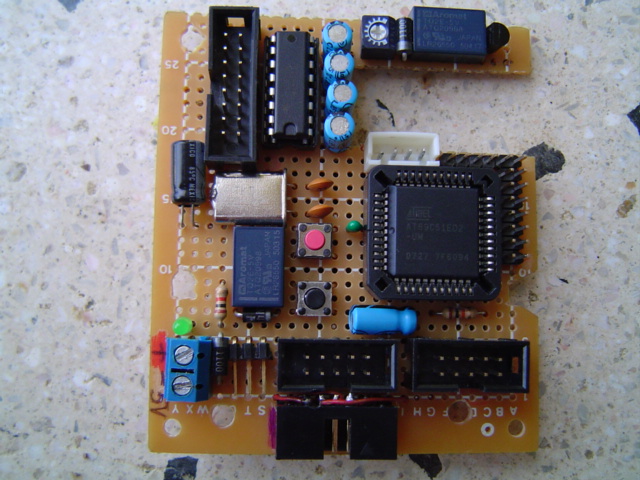 http://www.uploadarchief.net/files/download/key-dsp-board.jpg