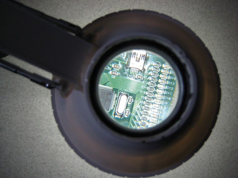 http://www.uploadarchief.net/files/download/loep_2.jpg