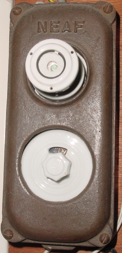 http://www.uploadarchief.net/files/download/neaf-zek-kast.jpg
