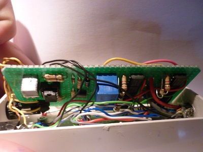 http://www.uploadarchief.net/files/download/p1020007.jpg