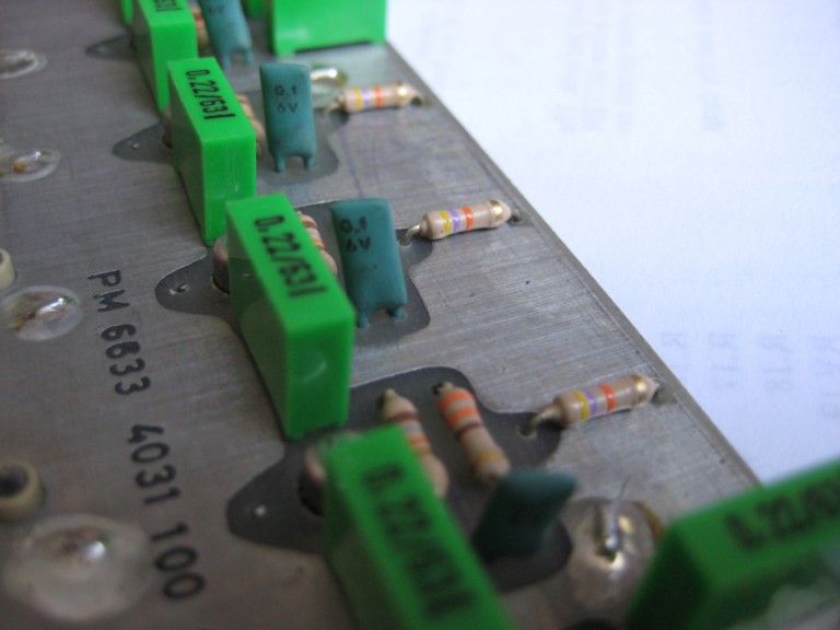 Schema Philips PM6630 - Forum - Circuits Online