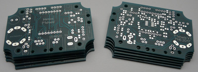 https://www.uploadarchief.net/files/download/resized/p1shield%20pcb.jpg
