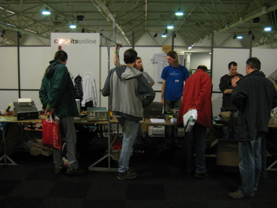 http://www.uploadarchief.net/files/download/resized/rosmalen09%20-%20009.jpg