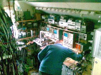 http://www.uploadarchief.net/files/download/resized/vol.jpg
