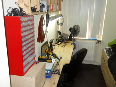 http://www.uploadarchief.net/files/download/sdc11047.jpg