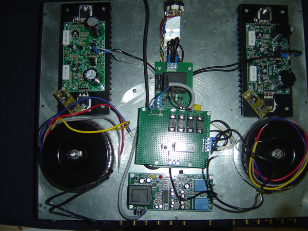 http://www.uploadarchief.net/files/download/totaal%20onder.jpg
