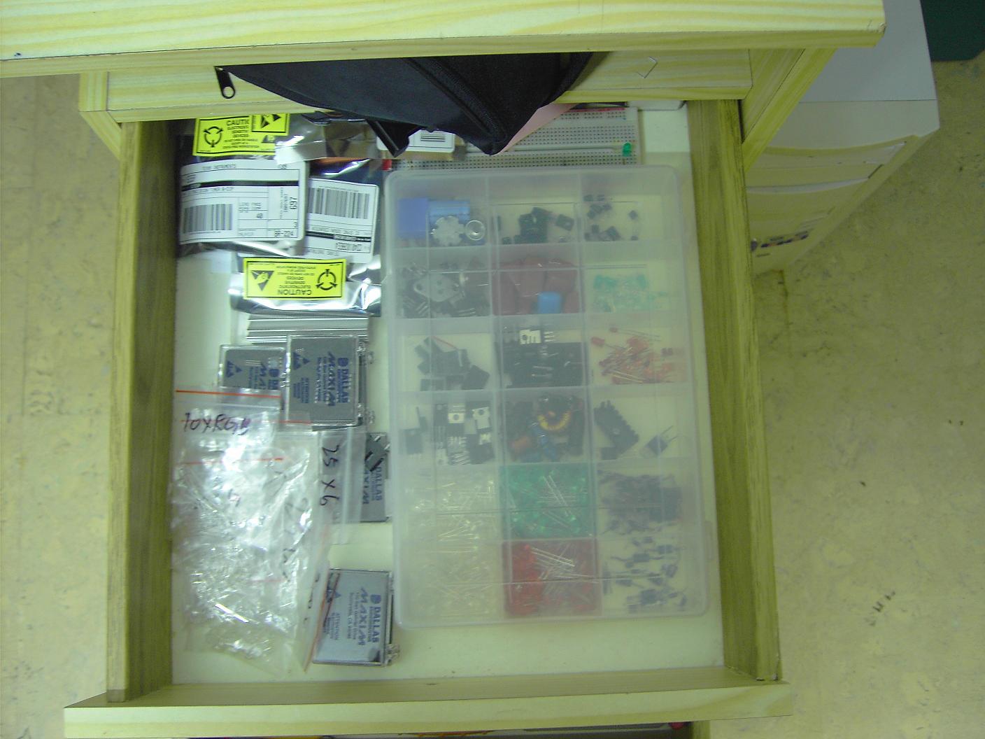 http://www.uploadarchief.net/files/download/w6.JPG